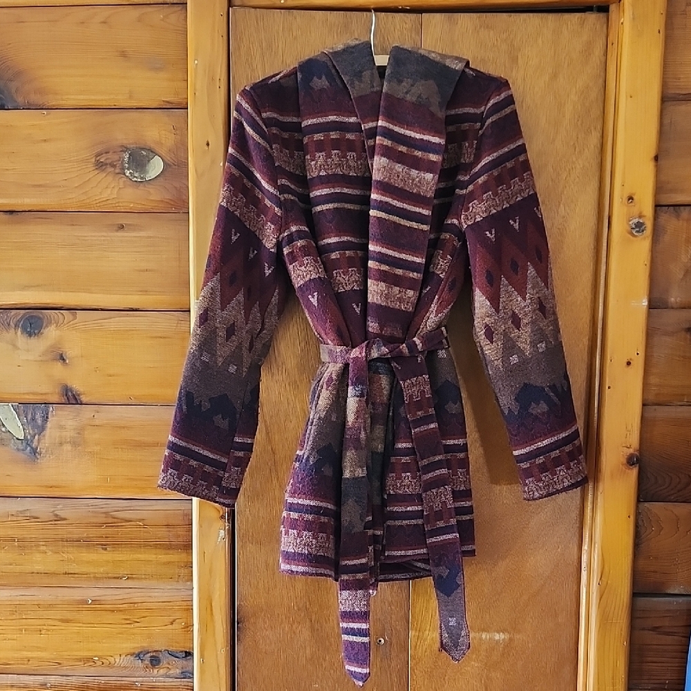 Women's Patterned Belted Jacket